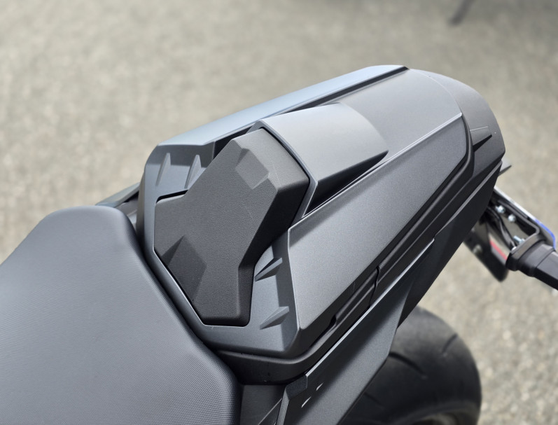 SUZUKI GSX-S 1000