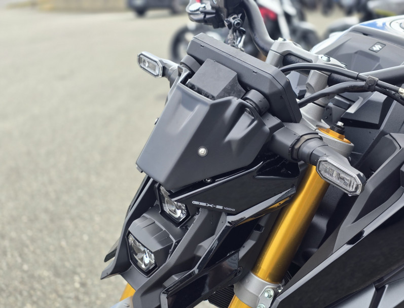 SUZUKI GSX-S 1000