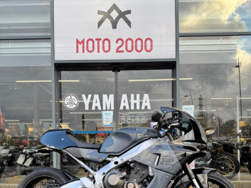 YAMAHA XSR 900 GP