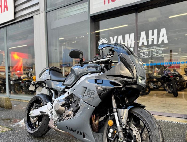 YAMAHA XSR 900 GP