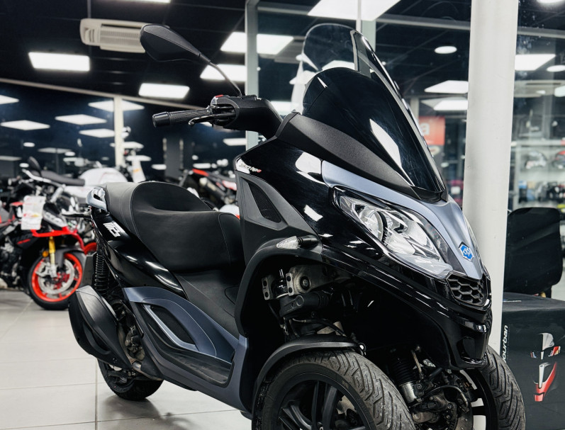 PIAGGIO MP3 300 HPE ABS ASR
