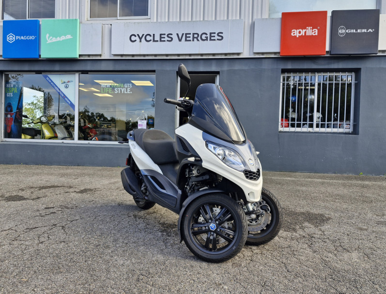 PIAGGIO MP3 300 HPE ABS ASR EURO5