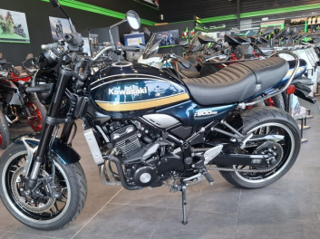 KAWASAKI Z 900 RS