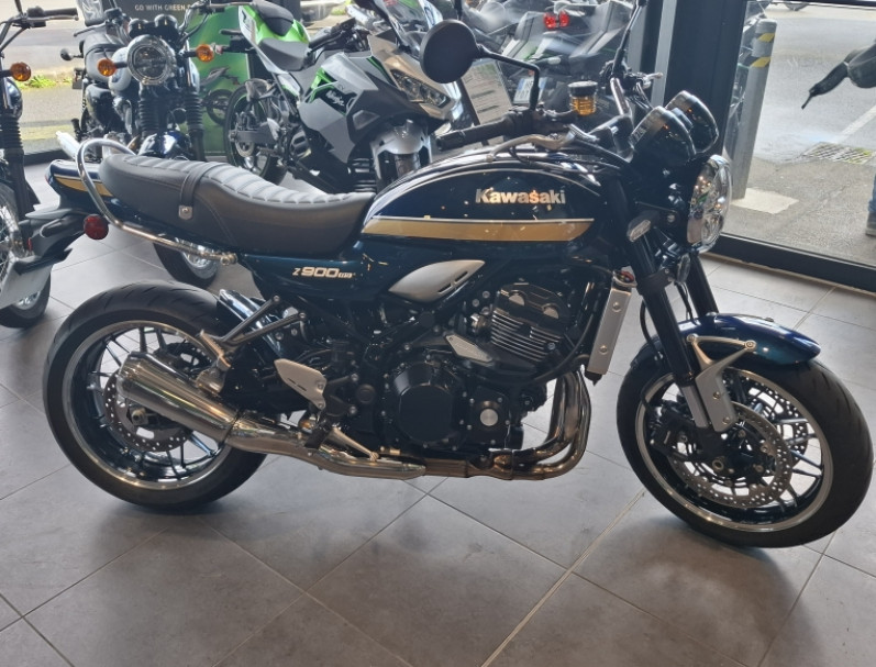 KAWASAKI Z 900 RS