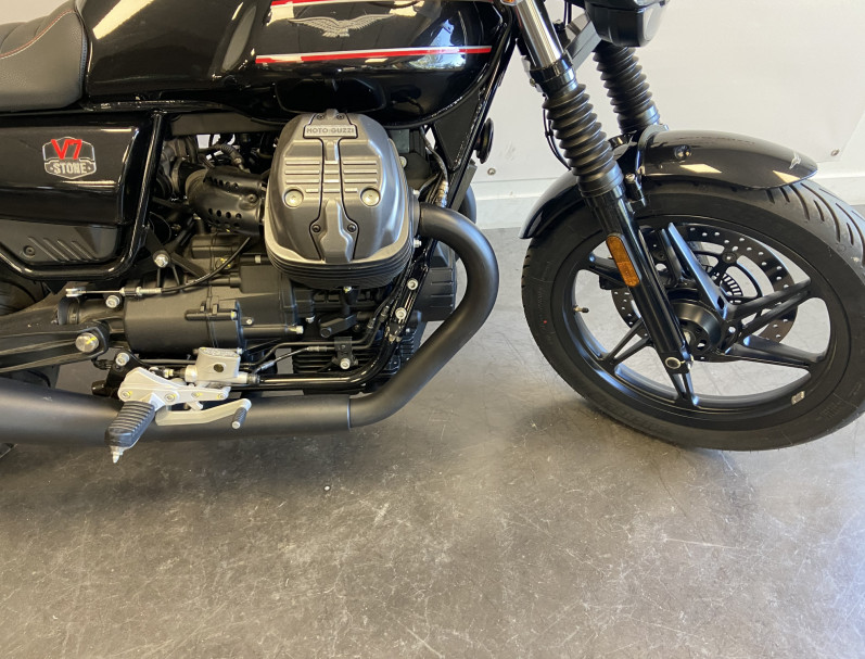 MOTO GUZZI V7 SPECIAL EDITION 2023
