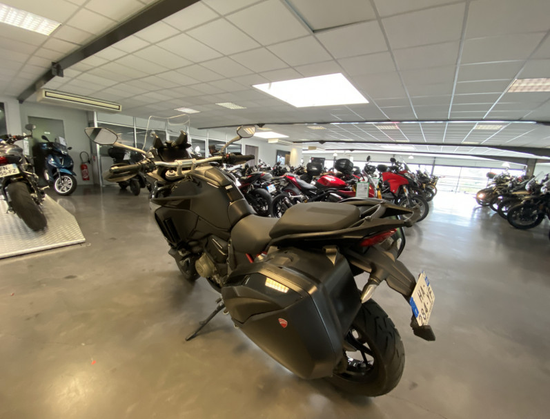 DUCATI MULTISTRADA V4 S RADAR