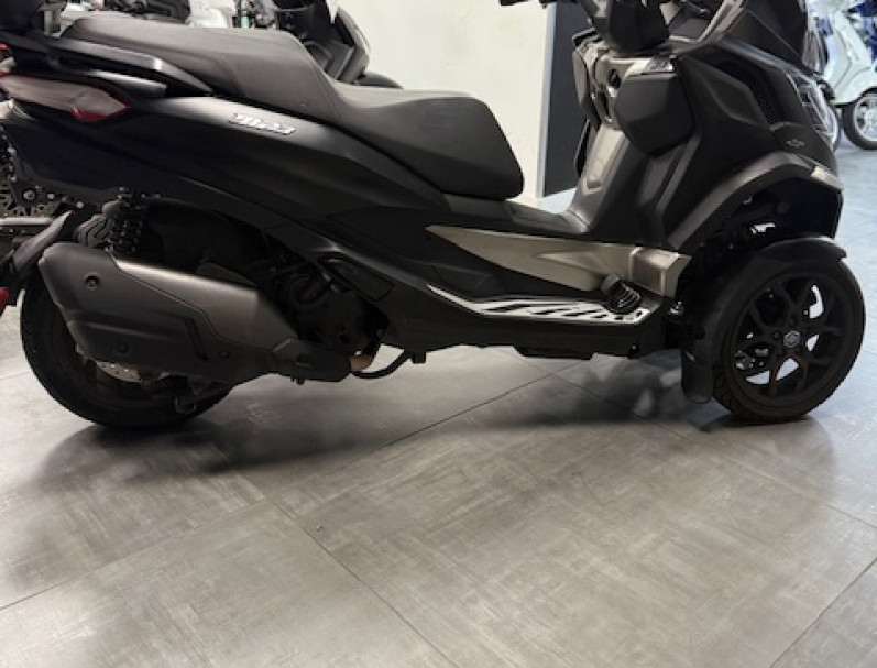 PIAGGIO MP3 530 HPE EXCLUSIVE