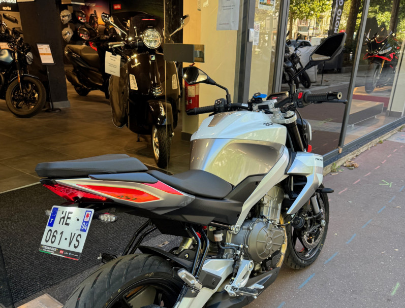 APRILIA tuono 457