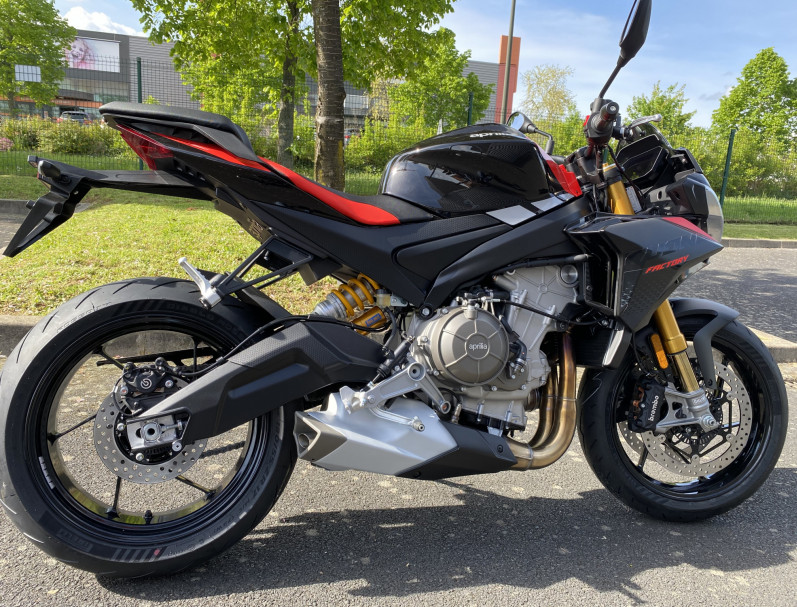 APRILIA TUONO 660 FACTORY 2025