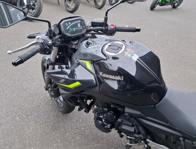 KAWASAKI Z 650 (47.5CV) IDEAL PERMIS A2