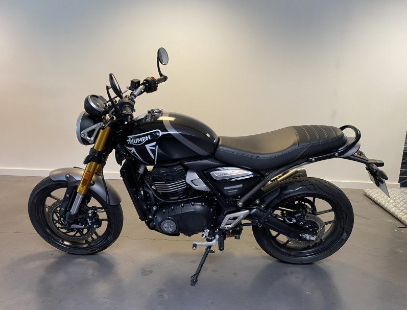 TRIUMPH SPEED 400