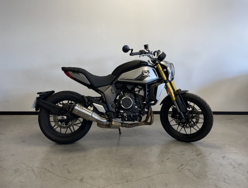 CF MOTO 700 CL-X