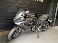 SUZUKI GSX-8R