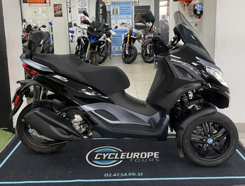 Piaggio MP3 300 HPE – 4999 € – 2329 km – Financement possible 36x 139euros ! 