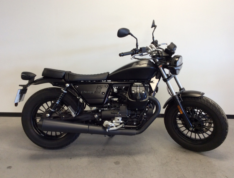 MOTO GUZZI V9 BOBBER - OFFRE DEMONSTRATION