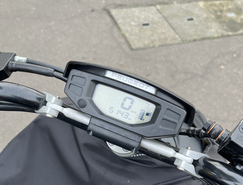 PEUGEOT KISBEE S NAKED