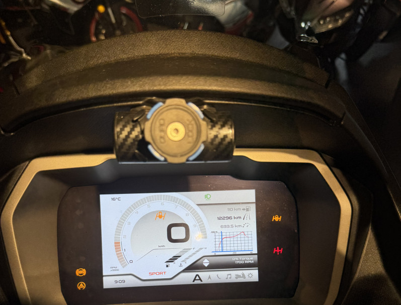 PIAGGIO MP3 530 HPE EXCLUSIVE