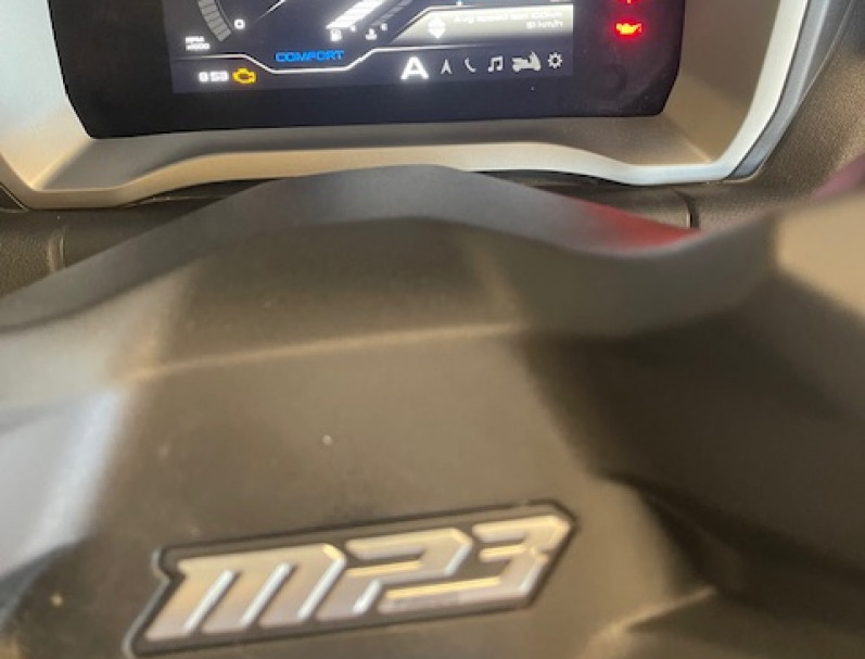 PIAGGIO MP3 530 HPE EXCLUSIVE / 677 KM LEASING 75 € / MOIS *