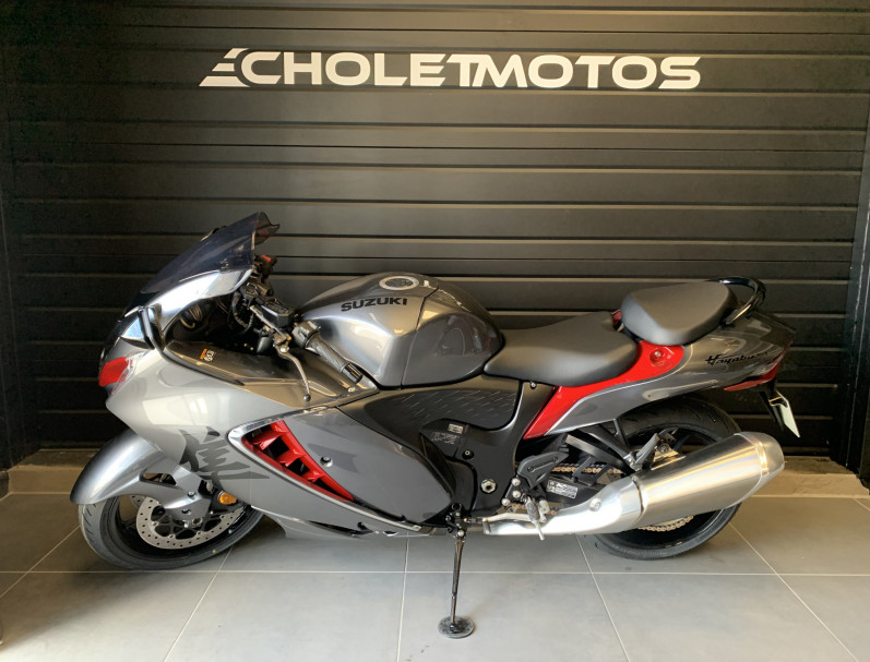 SUZUKI GSX-R 1340 HAYABUSA