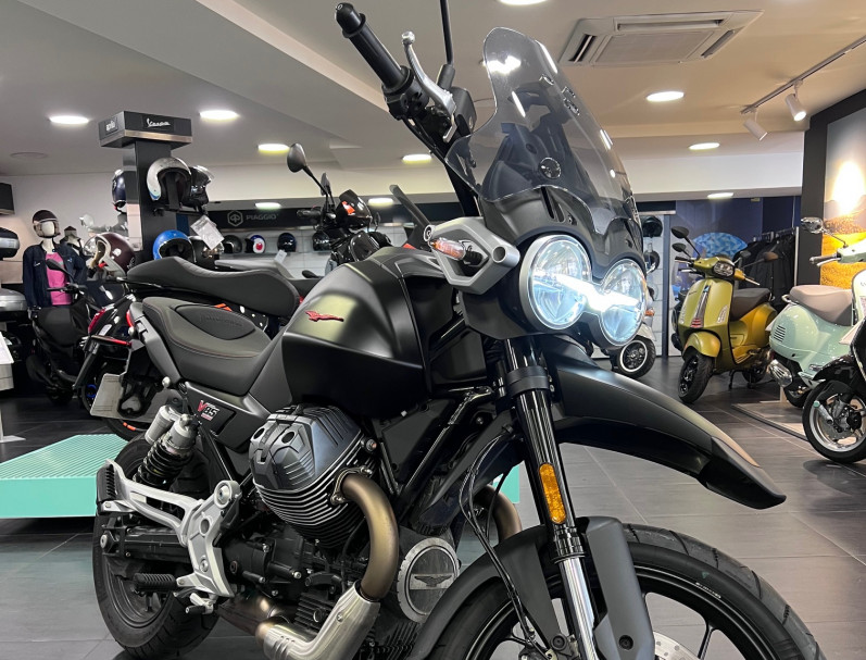 MOTO GUZZI V85 TT 850 STRADA