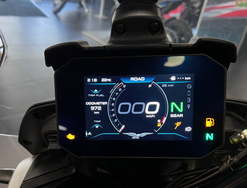 MOTO GUZZI V85 TT 850 STRADA