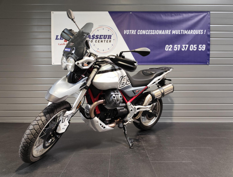 MOTO GUZZI V85 TT 