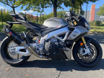 APRILIA TUONO 1100 V4