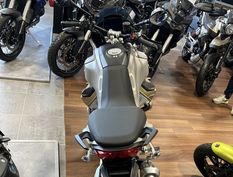 MOTO GUZZI V100 Mandello Aviazione Navale