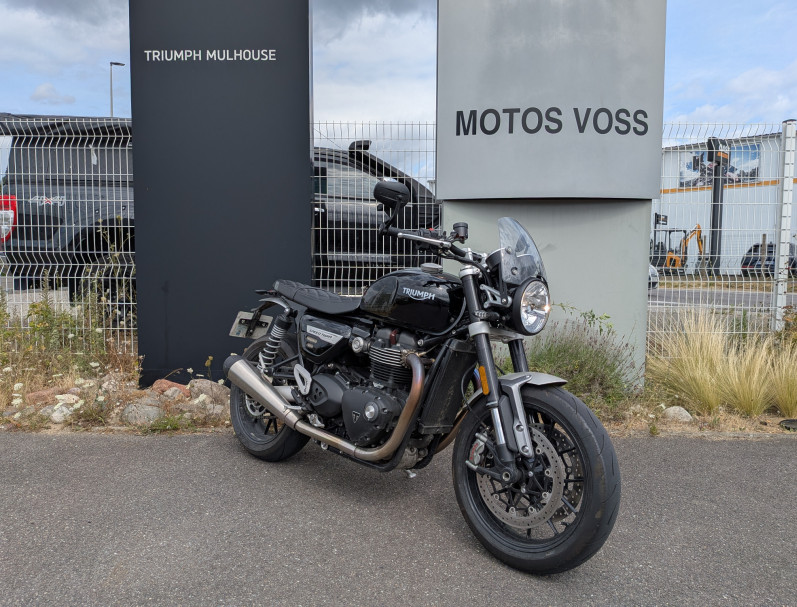 TRIUMPH SPEED TWIN 1200 1ERE MAIN