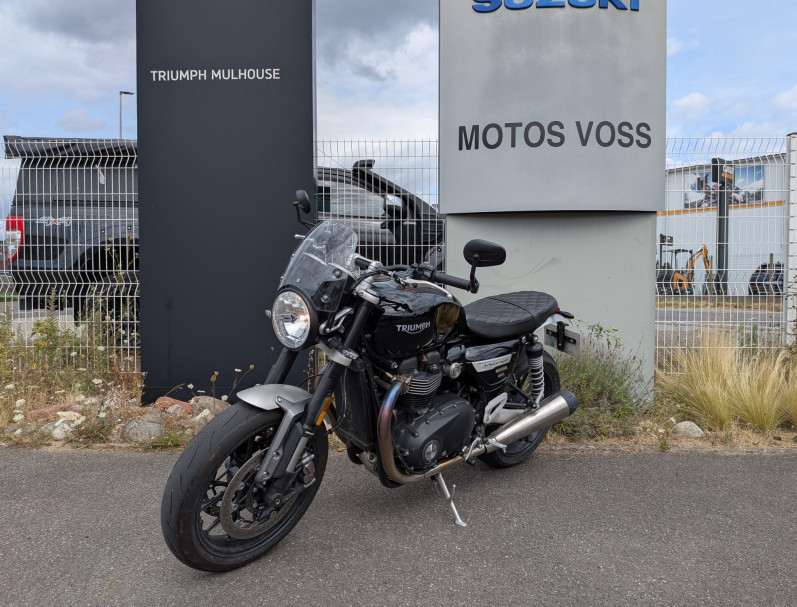 TRIUMPH SPEED TWIN 1200 1ERE MAIN