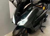 HONDA NSS FORZA 125, version top-box