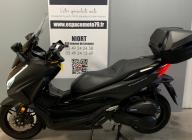 HONDA NSS FORZA 125, version top-box