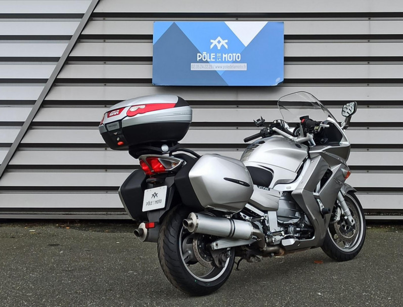 YAMAHA FJR 1300