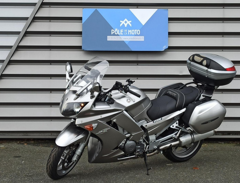 YAMAHA FJR 1300