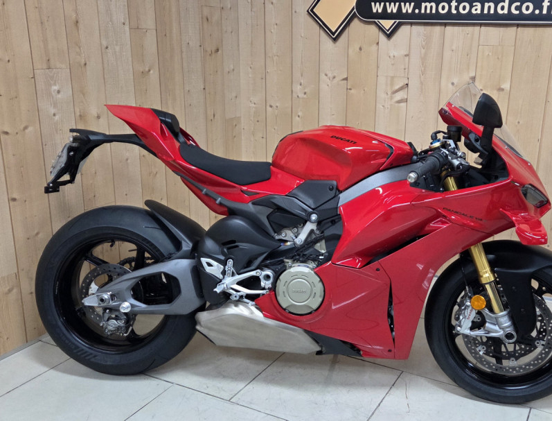 DUCATI PANIGALE 1103 V4 S 2025
