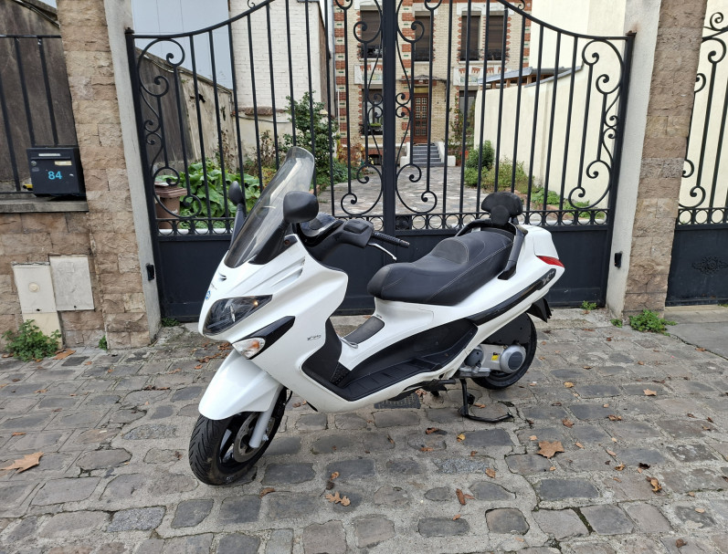 PIAGGIO XEVO 125