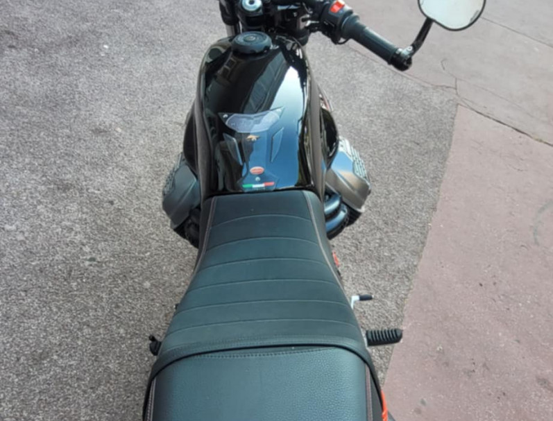 MOTO GUZZI V7 SPECIAL SE