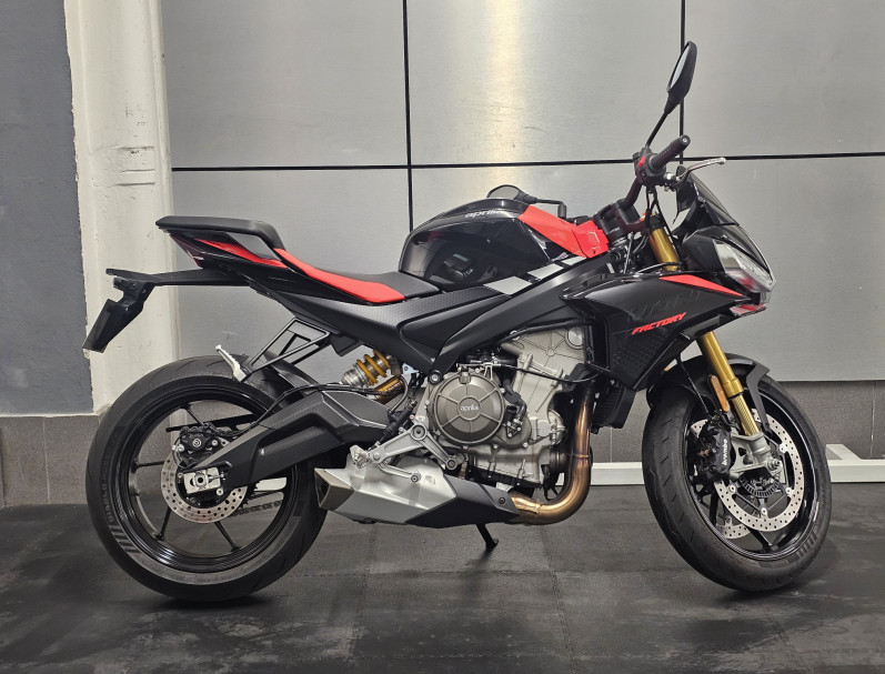 APRILIA TUONO 660 FACTORY