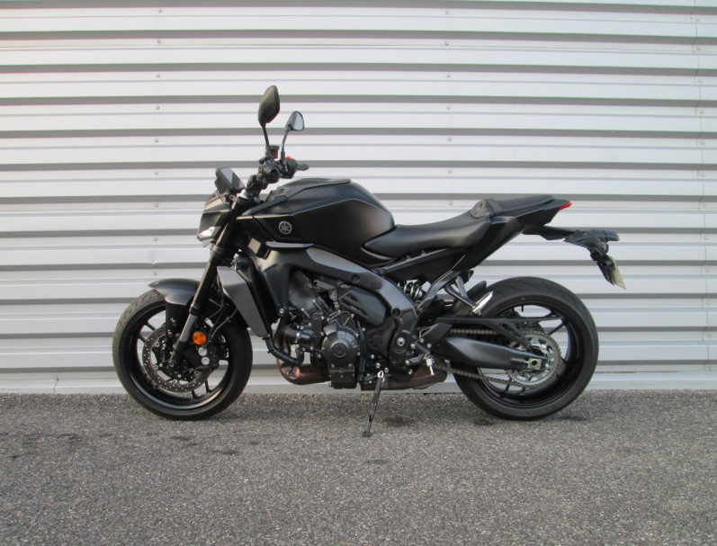YAMAHA MT-09  Y-AMT