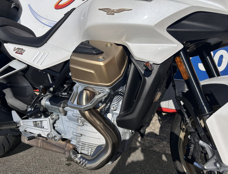 MOTO GUZZI V100  MANDELLO