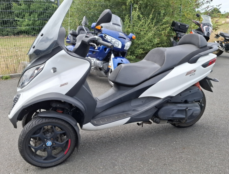 PIAGGIO MP3 350 ABS/ASR LIVRAISON OFFERTE*
