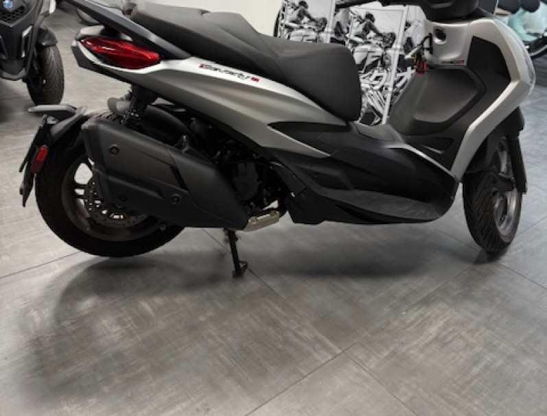 PIAGGIO BEVERLY S 400