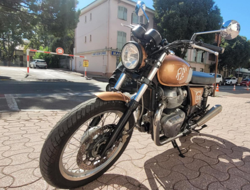 ROYAL ENFIELD INTERCEPTOR