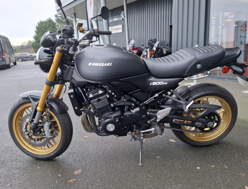 KAWASAKI Z 900 RS SE
