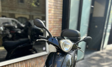 PIAGGIO FLY 50 NOIR / TOP CASE
