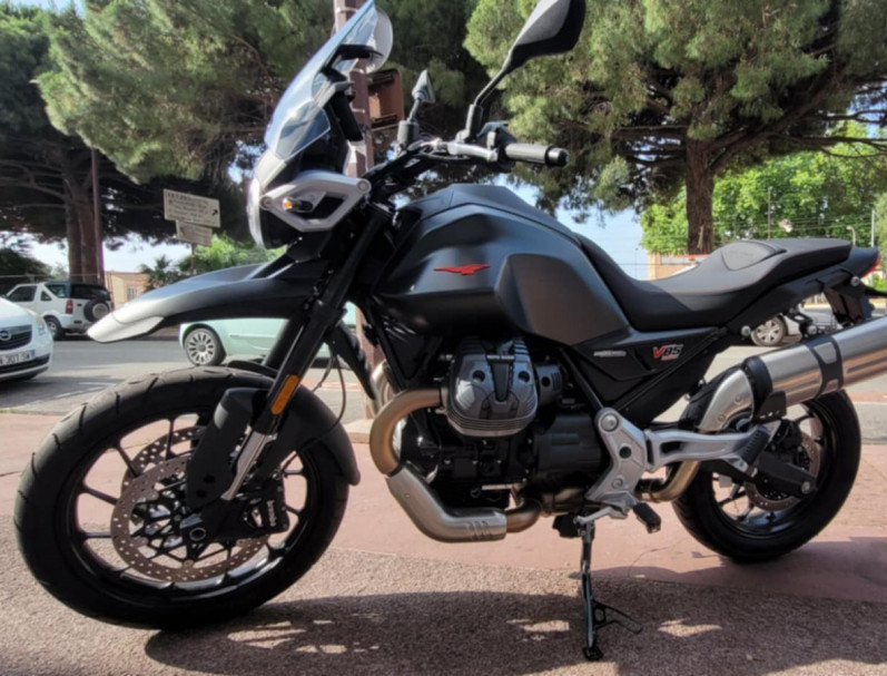 MOTO GUZZI V85 TT 850 STRADA
